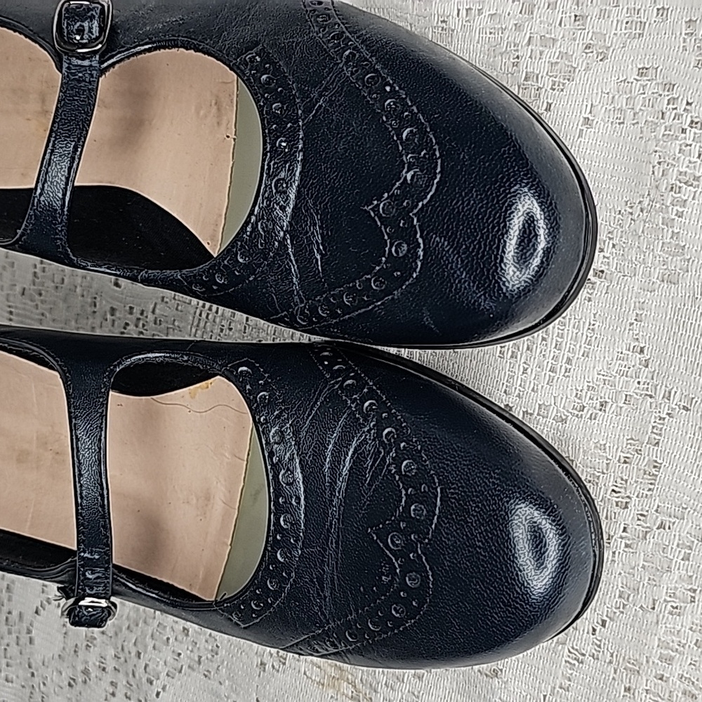 Munro American leather mary jane wingtip kitten heeled blue high heels sz 9 - Picture 3 of 7